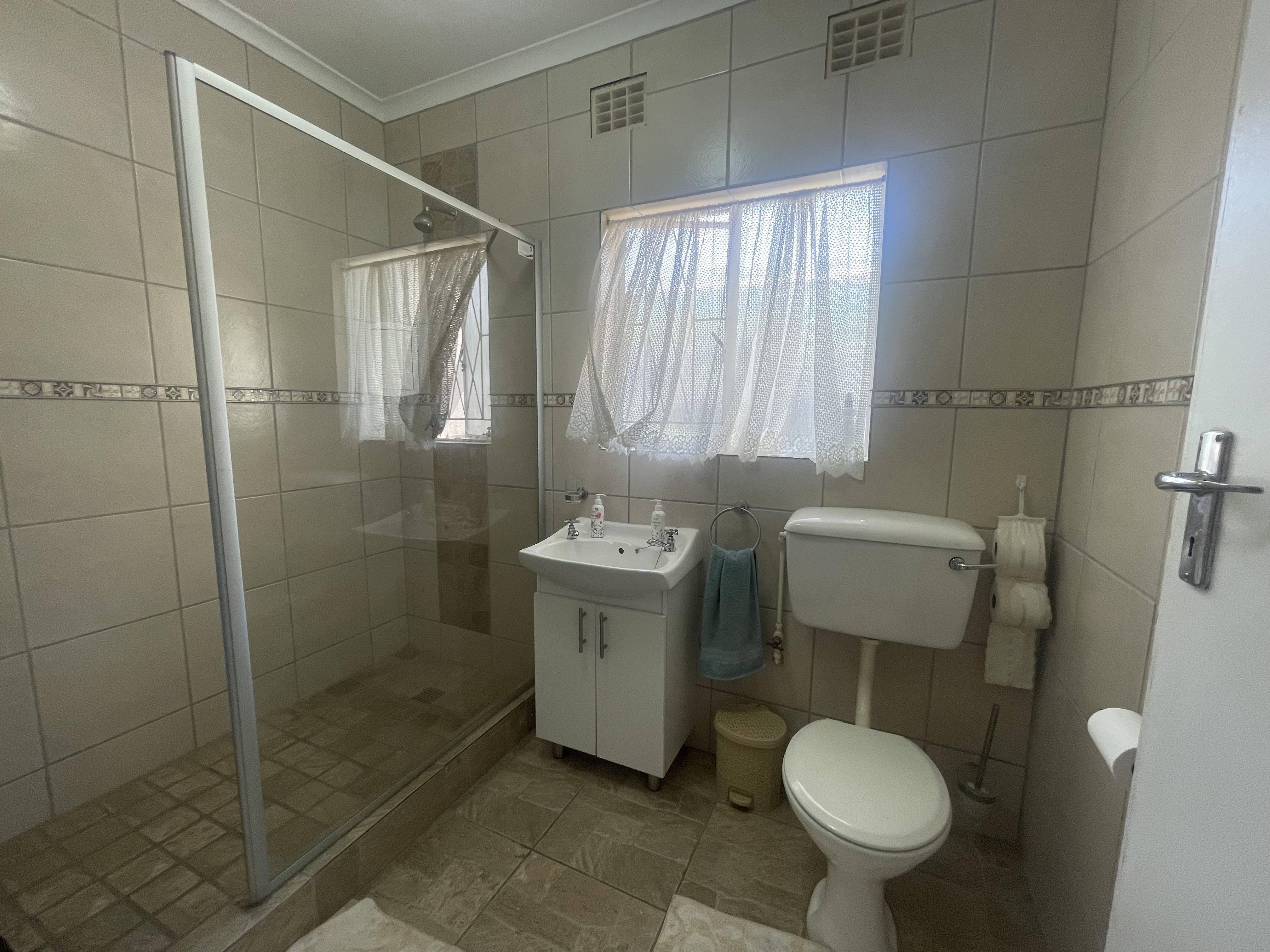 3 Bedroom Property for Sale in Baysville Eastern Cape